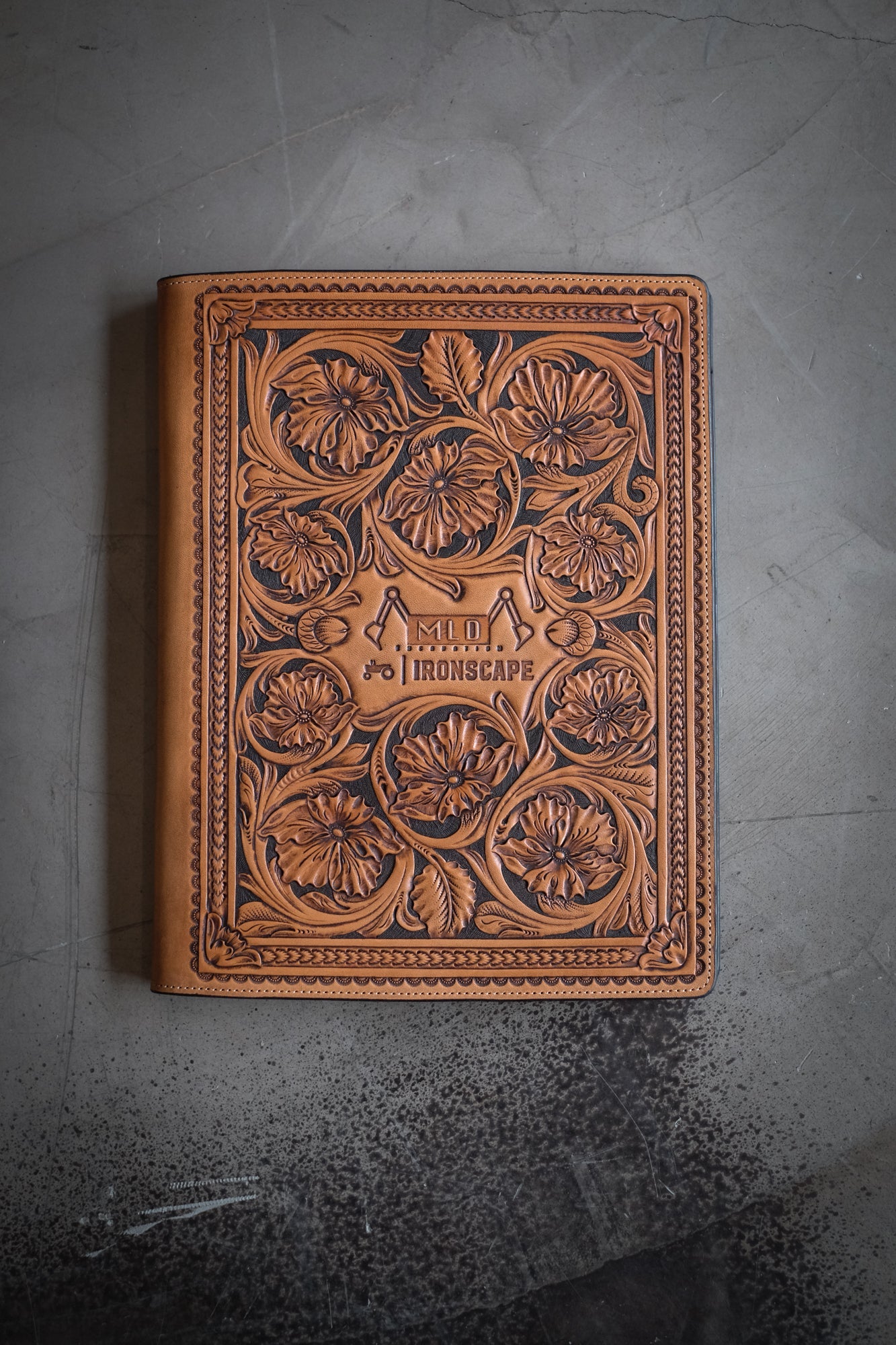 Custom 12.75 x 10.5 Large Western Portfolio Wilkinson