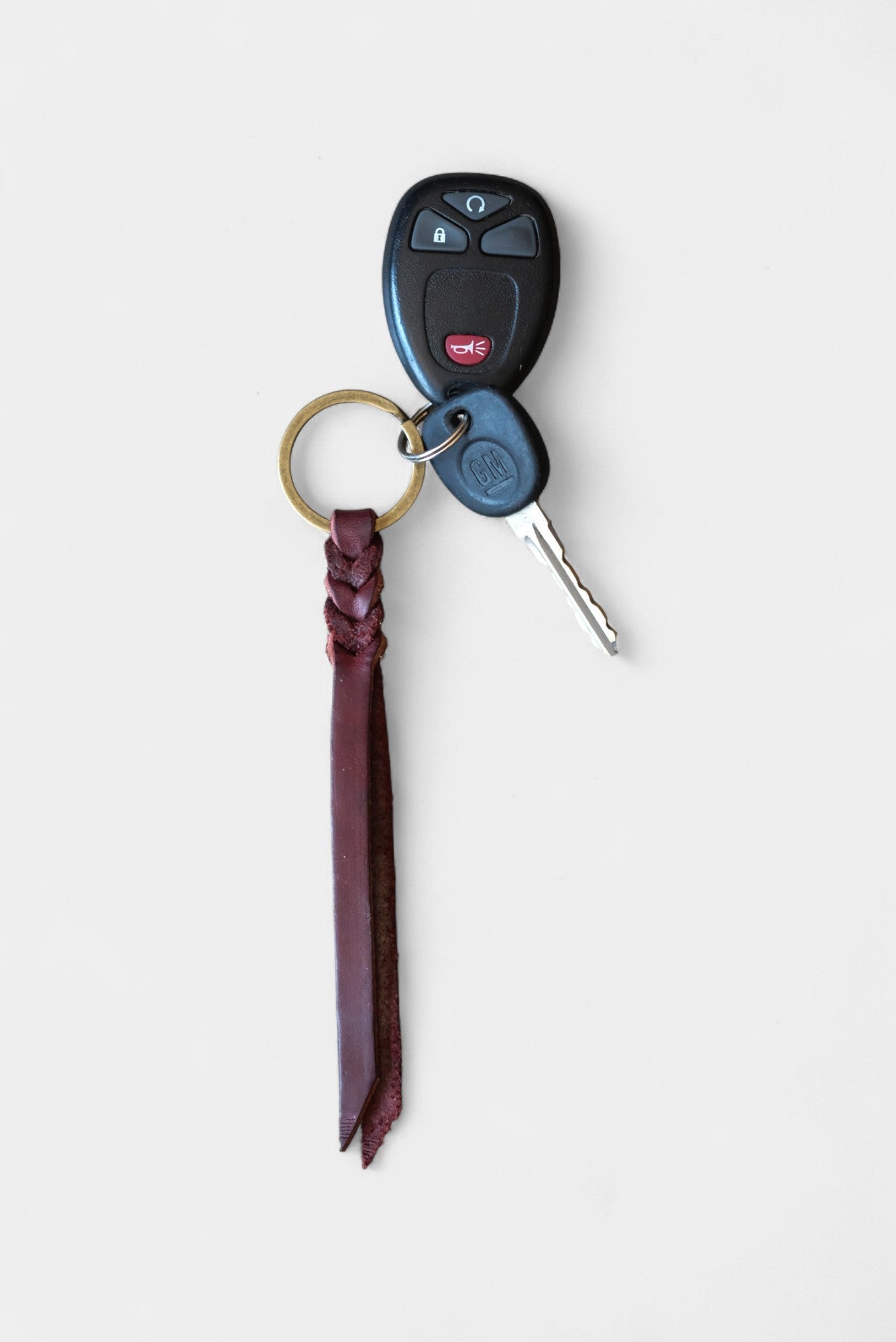 Saddle String Key Fob Bell & Oak