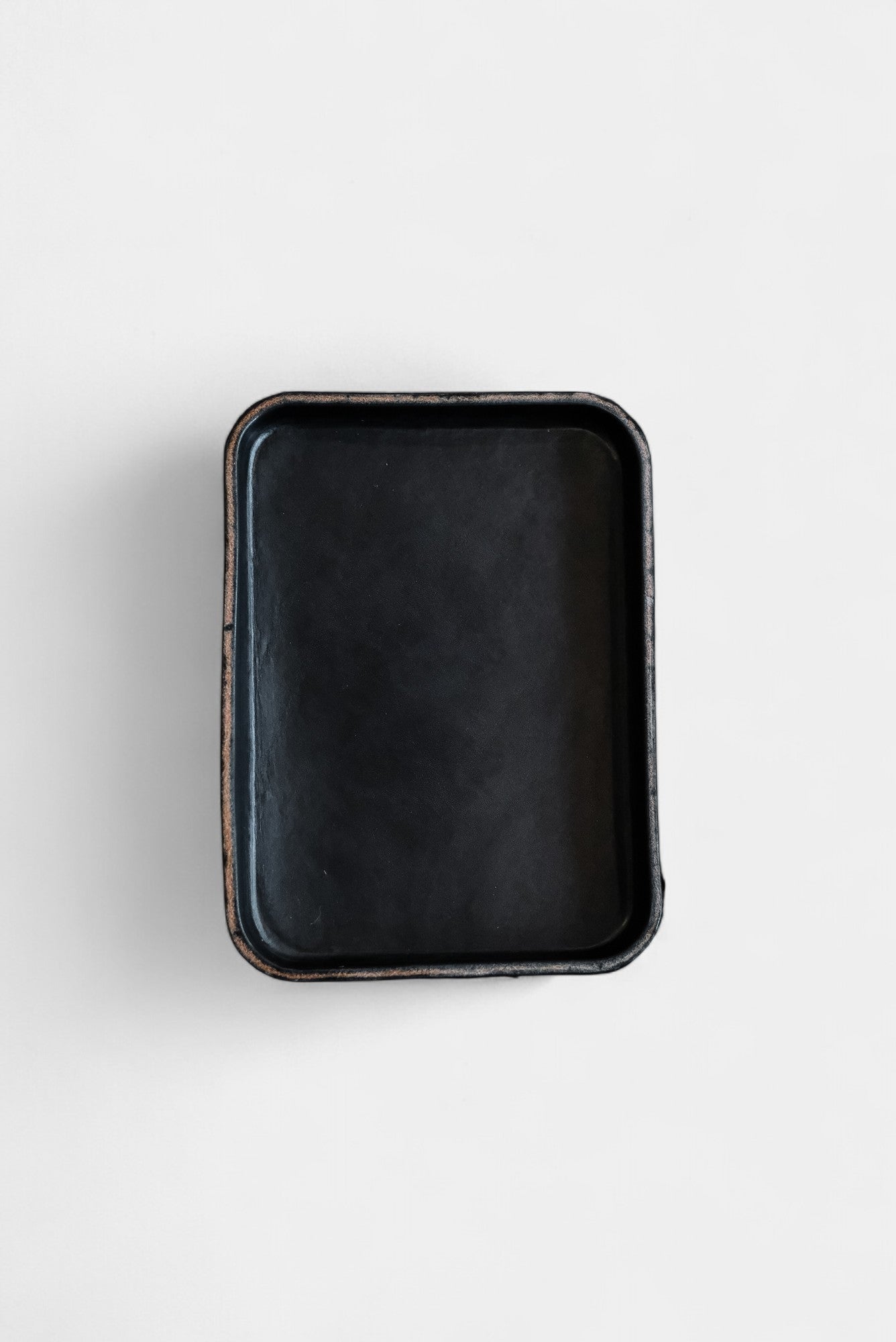 Molded Leather Tray Bell & Oak