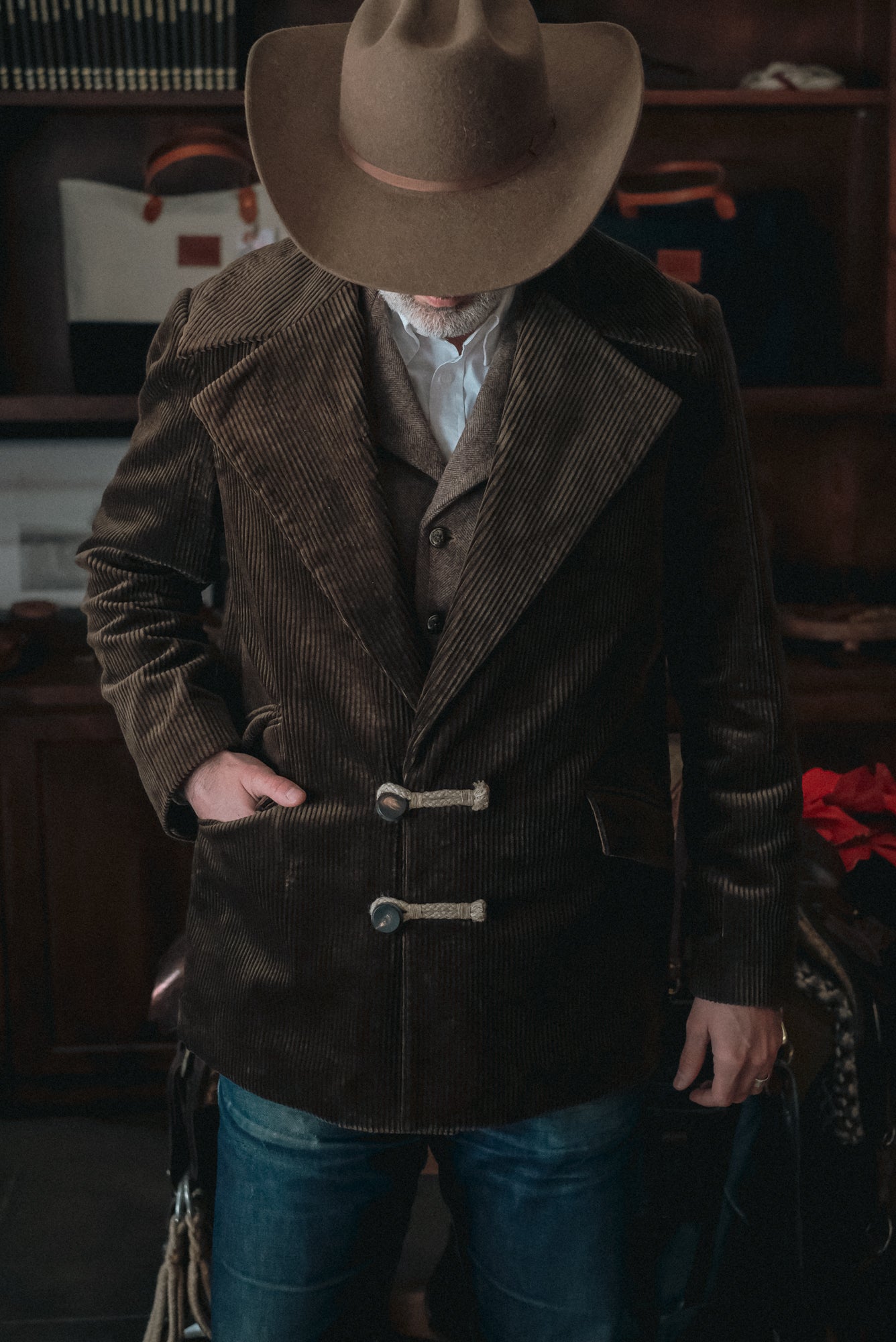 Western-Inspired Men's Corduroy Jacket - Brown