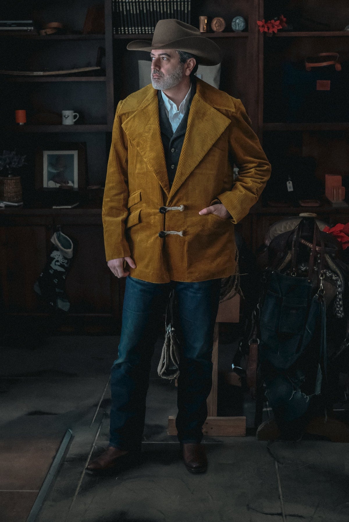 Western-Inspired Men's Corduroy Jacket - Gold Ryan Originals