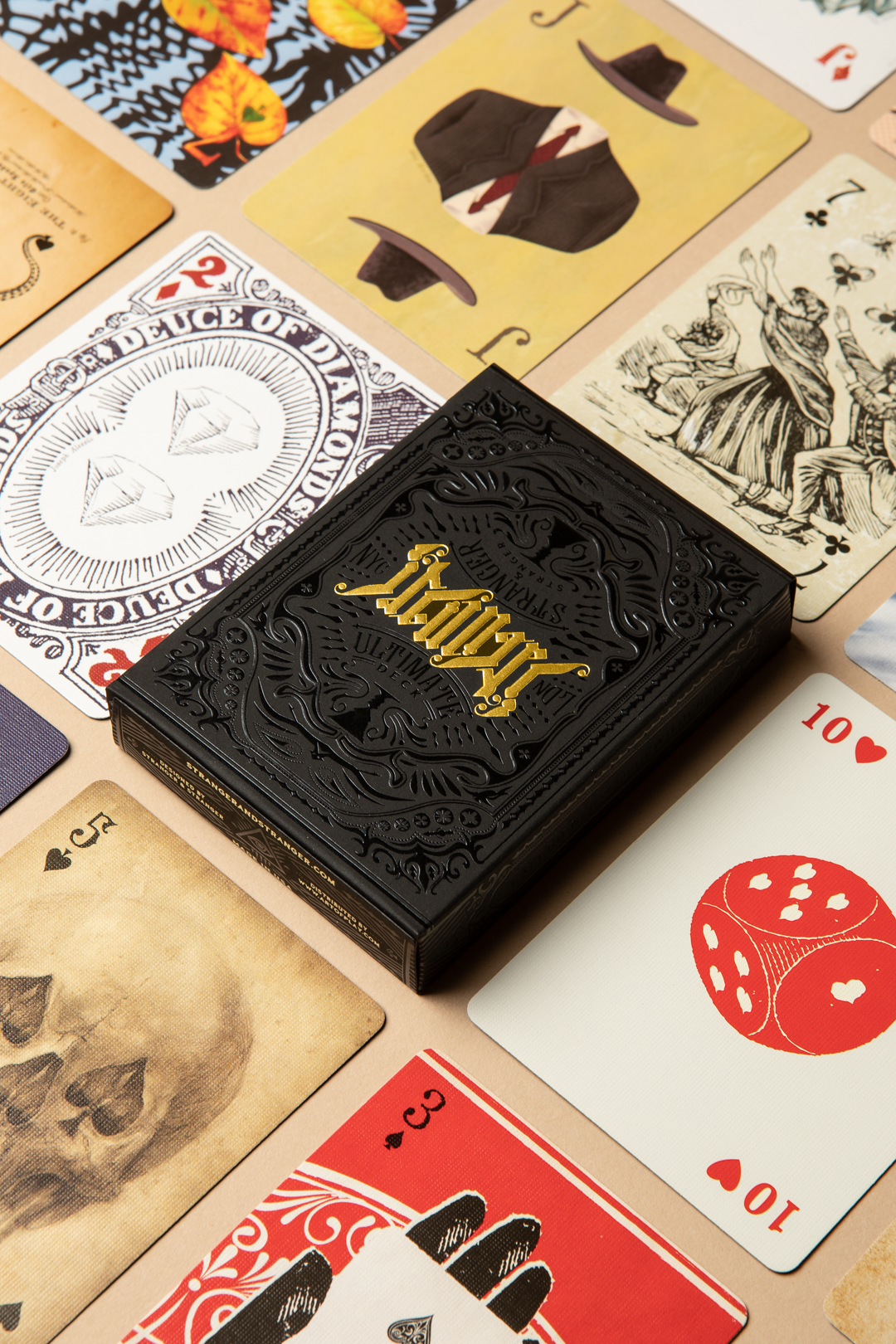 Ultimate Deck Art of Play