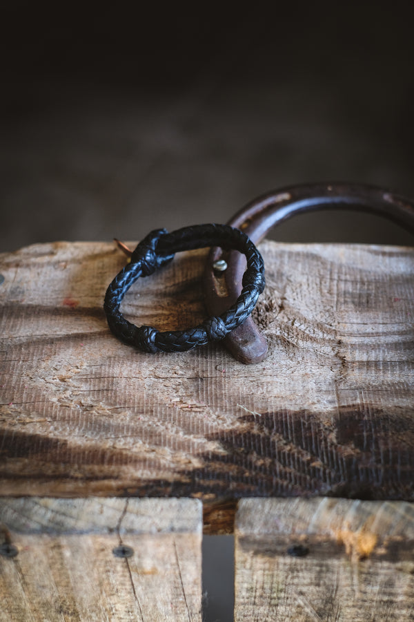 Double Round Braided Leather Bracelet | Black